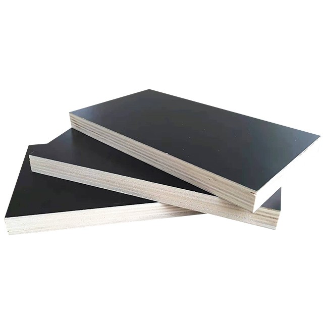 Cœur en peuplier pour coffrage de bâtiment