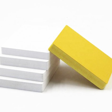 Panneau en mousse WPC