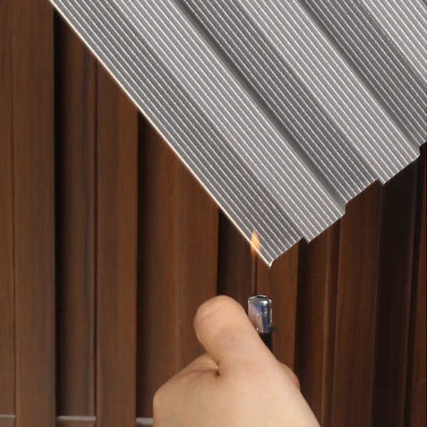 Panneau mural décoratif en bois et plastique